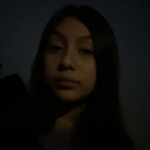 Meet your Posher, Mia